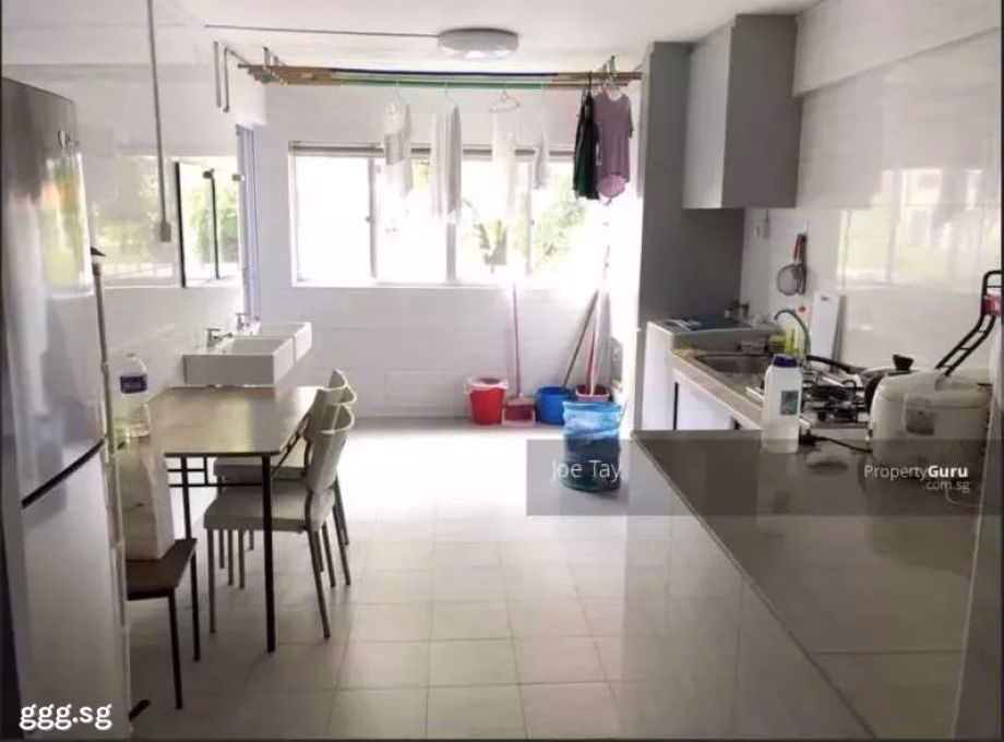 整套出租 • 乌节 • 608 Ang Mo Kio Avenue 5 • S$3600 • 4房(3臥室) • 950ft² / 88m² 照片