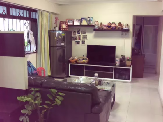 单间出租 • 林厝港 • 276A Jurong West Street 25 • S$800 • 3房(2臥室) • 普通房 照片