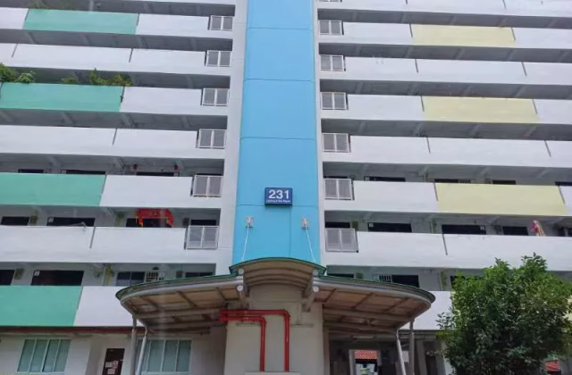 单间出租 • 马林百列 • 231 Lorong 8 Toa Payoh • S$1000 • 3房(2臥室) • 普通房
