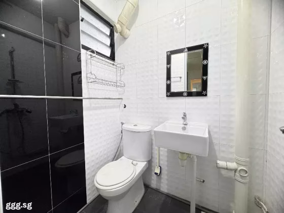 房屋出售 • 芽笼 • 16 Teck Whye Lane • S$799000 • 5房(4臥室) • 1442ft² / 133m² 照片