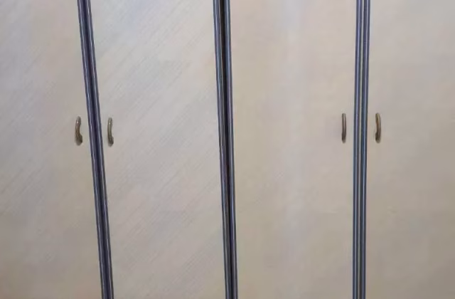 单间出租 • 三巴旺 • 898A Woodlands Drive 50 • S$700 • 3房(2臥室) • 普通房
