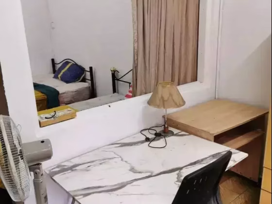 单间出租 • 新加坡河 •  Simon Place • S$1500 • 边角排屋 • 普通房 照片