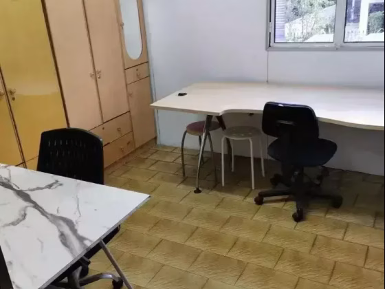单间出租 • 新加坡河 •  Simon Place • S$1500 • 边角排屋 • 普通房 照片