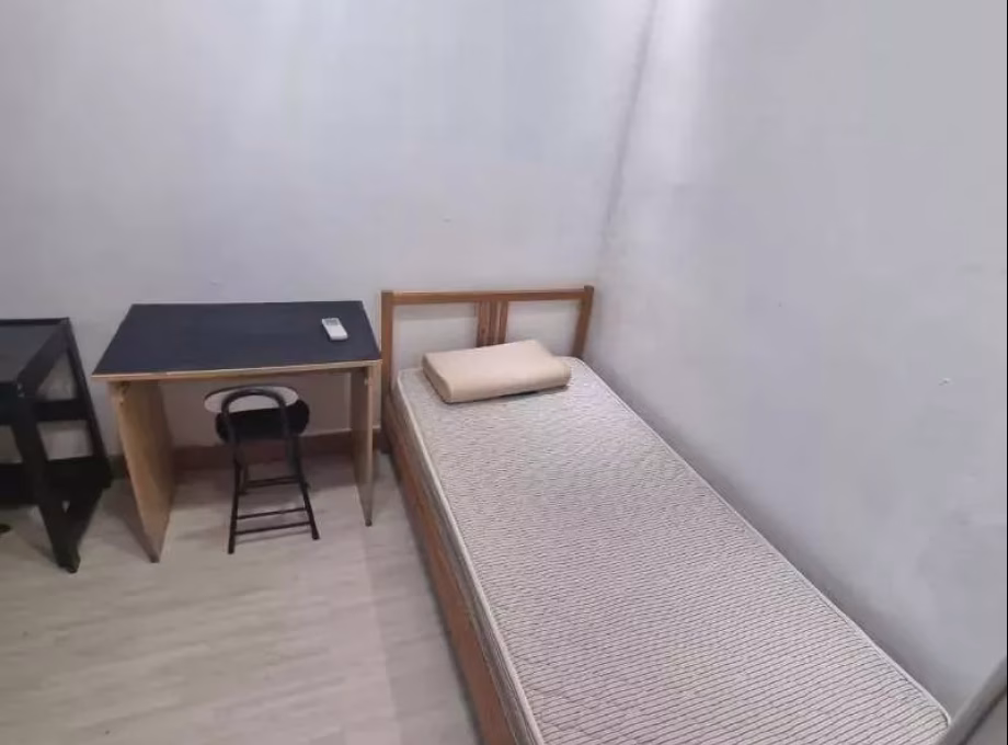 单间出租 • 欧南 • 344 Ubi Avenue 1 • S$650 • 3房(2臥室) • 主人房 照片