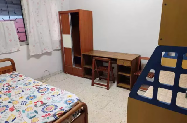 单间出租 • 林厝港 • 485 Jurong West Avenue 1 • S$400 • 3房(2臥室) • 床位出租