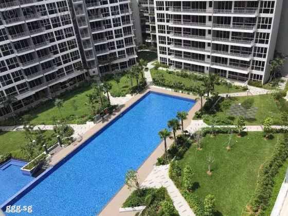 单间出租 • 林厝港 •  Lake Life • S$1800 • 共管公寓 • 主人房 照片