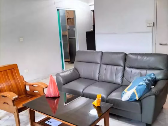 整套出租 • 武吉巴督 • 391 Bukit Batok West Avenue 5 • S$3500 • 4房(3臥室) • 990ft² / 91m² 照片