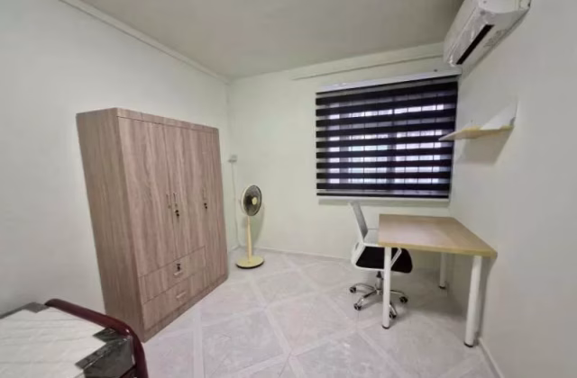 单间出租 • 三巴旺 • 803 Woodlands Street 81 • S$900 • 执行组屋 • 普通房