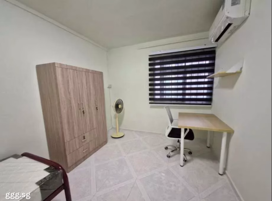 单间出租 • 三巴旺 • 803 Woodlands Street 81 • S$900 • 执行组屋 • 普通房 照片