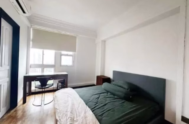 单间出租 • 纽顿 •  Ava Towers • S$2200 • 住宅公寓 • 主人房