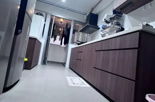 单间出租 • 西部集水区 • 636B Tampines North Drive 2 • S$1000 • 4房(3臥室) • 普通房