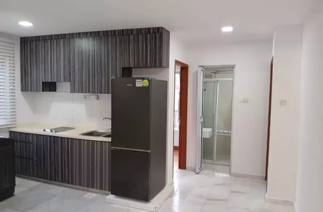 整套出租 • 新邦 •  9 Seraya Lane • S$4000 • 住宅公寓 • 775ft² / 71m²