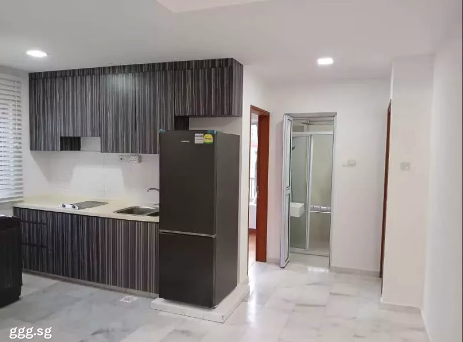 整套出租 • 新邦 •  9 Seraya Lane • S$4000 • 住宅公寓 • 775ft² / 71m² 照片
