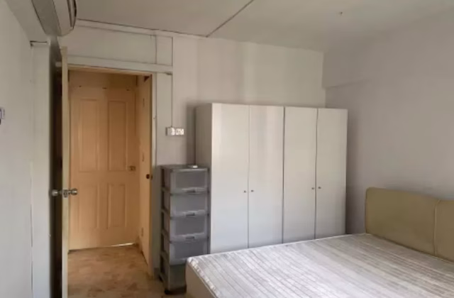 整套出租 • 梧槽 •  Yishun Street 21 • S$2450 • 3房(2臥室) • 731ft² / 67m²