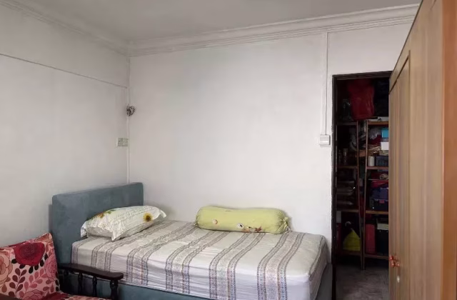 单间出租 • 乌节 • 507 Ang Mo Kio Avenue 8 • S$800 • 3房(2臥室) • 普通房