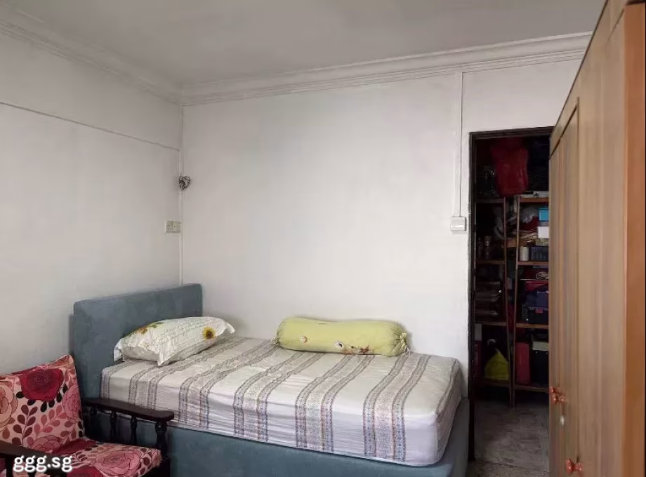 单间出租 • 乌节 • 507 Ang Mo Kio Avenue 8 • S$800 • 3房(2臥室) • 普通房 照片