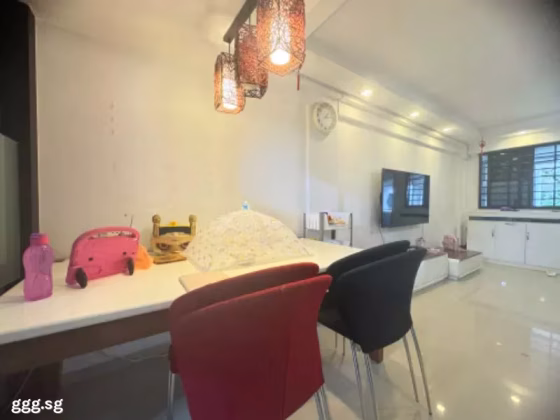 房屋出售 • 武吉知马 • 632 Bedok Reservoir Road • S$550000 • 3房(2臥室) • 1011ft² / 93m² 照片