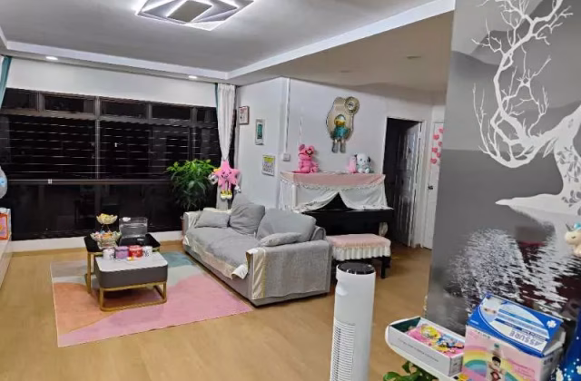 单间出租 • 林厝港 • 659B Jurong West Street 65 • S$1200 • 5房(4臥室) • 普通房