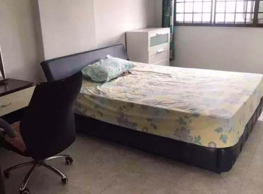 单间出租 • 林厝港 • 737 Jurong West Street 75 • S$1100 • 3房(2臥室) • 普通房 照片