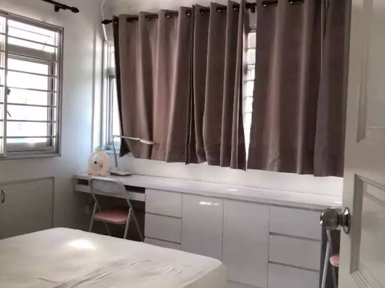 单间出租 • 林厝港 • 258 Boon Lay Drive • S$1100 • 4房(3臥室) • 普通房 照片