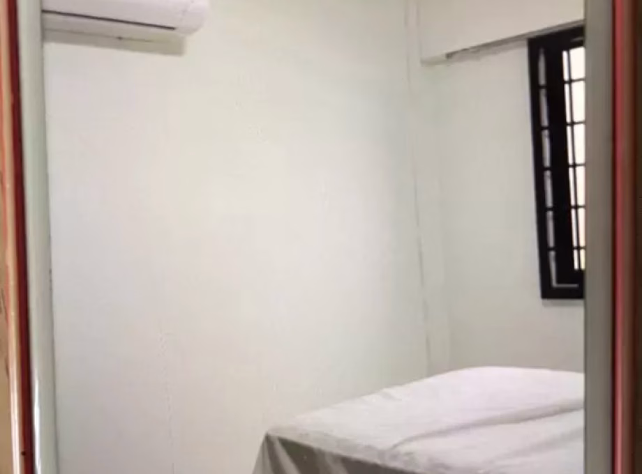 单间出租 • 三巴旺 • 855 Woodlands Street 83 • S$900 • 3房(2臥室) • 普通房 照片