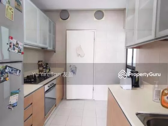 整套出租 • 武吉知马 •  The Treeline • S$5000 • 住宅公寓 • 1259ft² / 116m² 照片