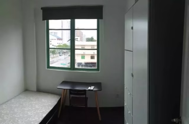 单间出租 • 欧南 •  The Sunny Spring • S$1150 • 住宅公寓 • 普通房