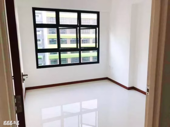整套出租 • 西部集水区 • 605C Tampines Street 61 • S$3900 • 3房(2臥室) • 1206ft² / 112m² 照片