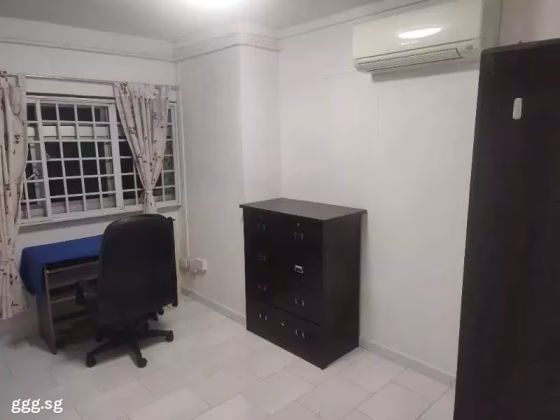 单间出租 • 乌节 • 221 Ang Mo Kio Avenue 1 • S$900 • 3房(2臥室) • 普通房 照片