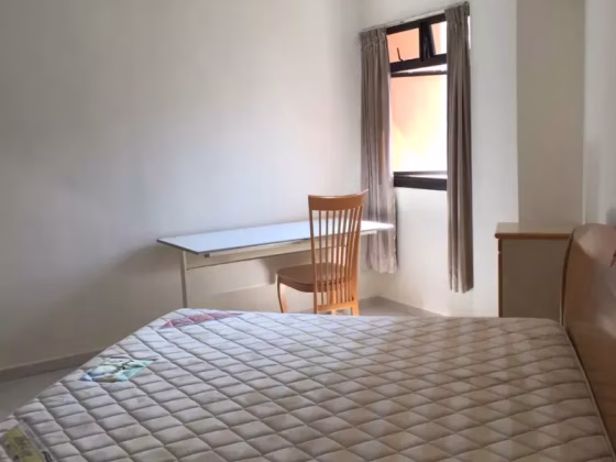 整套出租 • 三巴旺 • 523 Woodlands Drive 14 • S$3900 • 5房(4臥室) • 1367ft² / 126m² 照片