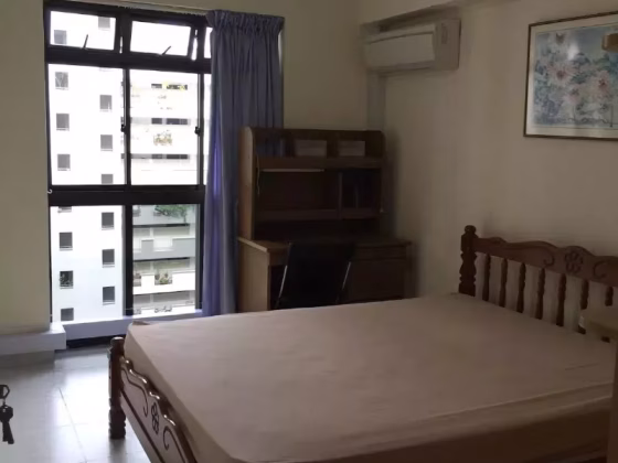 整套出租 • 三巴旺 • 523 Woodlands Drive 14 • S$3900 • 5房(4臥室) • 1367ft² / 126m² 照片