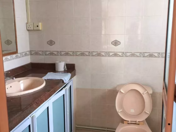 整套出租 • 三巴旺 • 523 Woodlands Drive 14 • S$3900 • 5房(4臥室) • 1367ft² / 126m² 照片