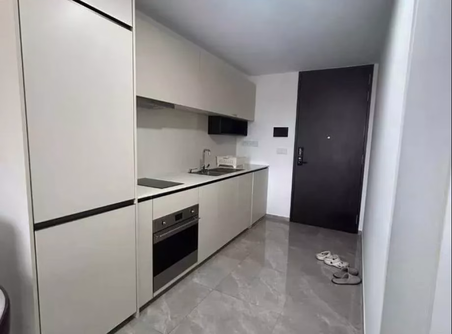 整套出租 • 市中心 •  Jadescape • S$3200 • 共管公寓 • 527ft² / 48m² 照片