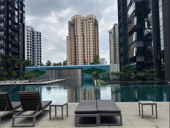 整套出租 • 市中心 •  Jadescape • S$3200 • 共管公寓 • 527ft² / 48m² 照片