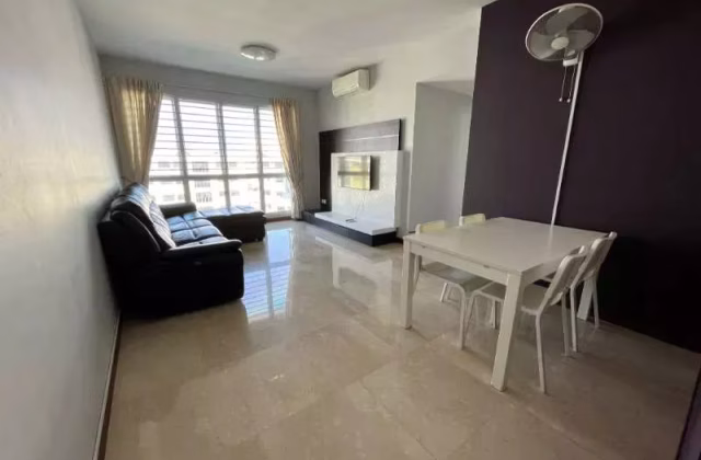 整套出租 • 三巴旺 •  La Casa • S$3600 • 共管公寓 • 1000ft² / 92m²