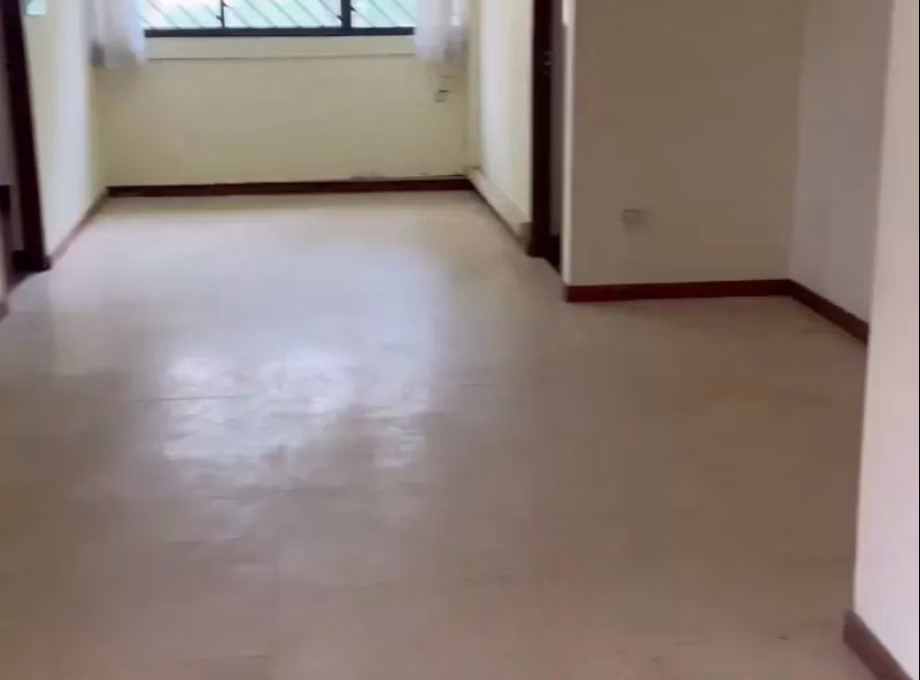 单间出租 • 武吉知马 •  Neptune Court • S$450 • 住宅公寓 • 普通房 照片