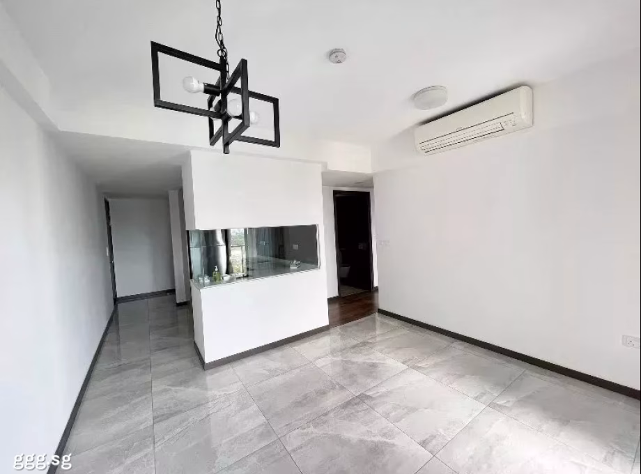 整套出租 • 林厝港 •  Lake Grande • S$4000 • 住宅公寓 • 637ft² / 59m² 照片