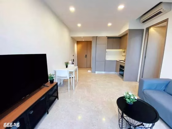 整套出租 • 马林百列 • TAI THONG CRESCENT (347836) • S$2700 • 共管公寓 • 500ft² / 46m² 照片