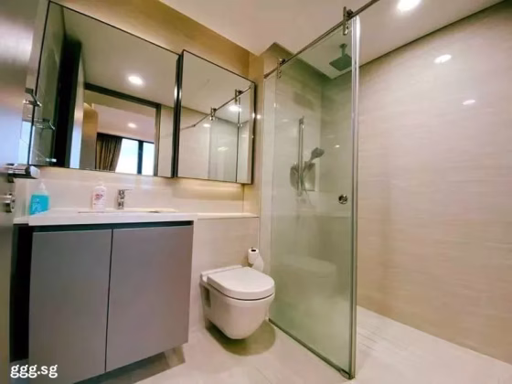 整套出租 • 马林百列 • TAI THONG CRESCENT (347836) • S$2700 • 共管公寓 • 500ft² / 46m² 照片