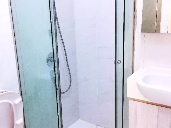 单间出租 • 欧南 •  Park 1 Suites • S$1680 • 住宅公寓 • 主人房 照片