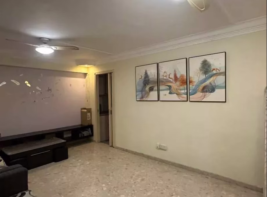 单间出租 • 新加坡河 • 614 Hougang Avenue 8 • S$1150 • 4房(3臥室) • 普通房 照片