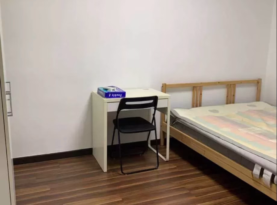 单间出租 • 蔡厝港 • 112 Commonwealth Crescent • S$1200 • 3房(2臥室) • 普通房 照片