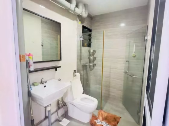 单间出租 • 三巴旺 • 583 Woodlands Drive 16 • S$500 • 3房(2臥室) • 床位出租 照片