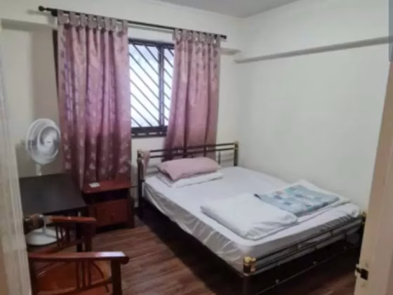 单间出租 • 梧槽 • 389 Yishun Avenue 6 • S$500 • 3房(2臥室) • 床位出租 照片