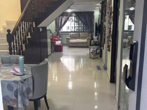 房屋出售 • 马林百列 • 254 Kim Keat Avenue • S$1090000 • 执行组屋 • 1571ft² / 145m² 照片