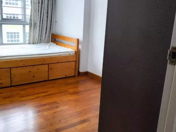 单间出租 • 碧山 • 327B Anchorvale Road • S$850 • 4房(3臥室) • 普通房 照片