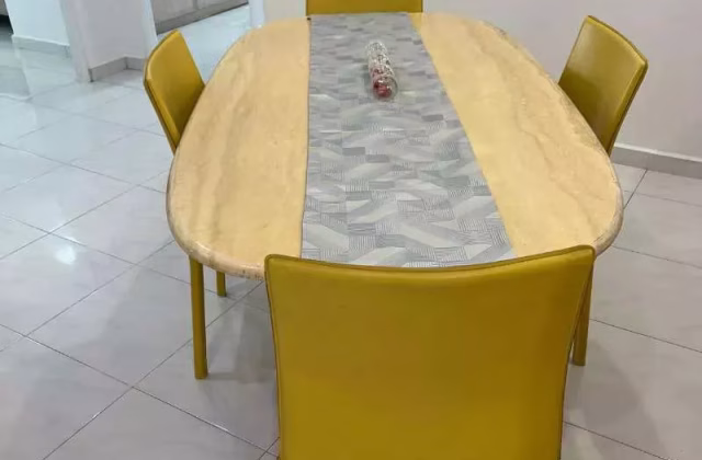 整套出租 • 马林百列 • 171 Lorong 1 Toa Payoh • S$4300 • 4房(3臥室) • 1150ft² / 106m²
