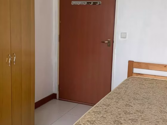 单间出租 • 梧槽 • 428A Yishun Avenue 11 • S$650 • 4房(3臥室) • 普通房 照片