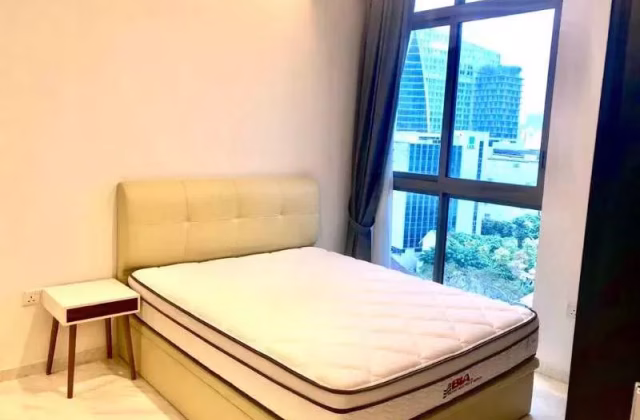 房屋出售 • 大巴窑 •  Cairnhill Nine • S$1700000 • 住宅公寓 • 603ft² / 56m²