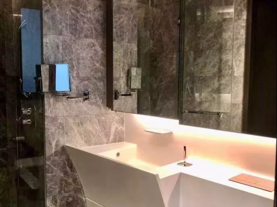 房屋出售 • 大巴窑 •  Cairnhill Nine • S$1700000 • 住宅公寓 • 603ft² / 56m² 照片